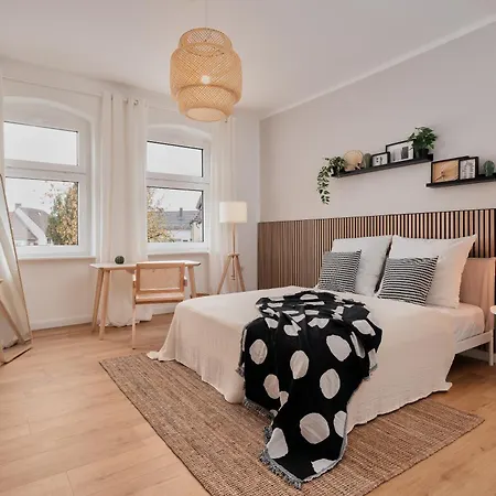 Saniertes Altbauzimmer An Der Karlsaue Ubytování v soukromí *