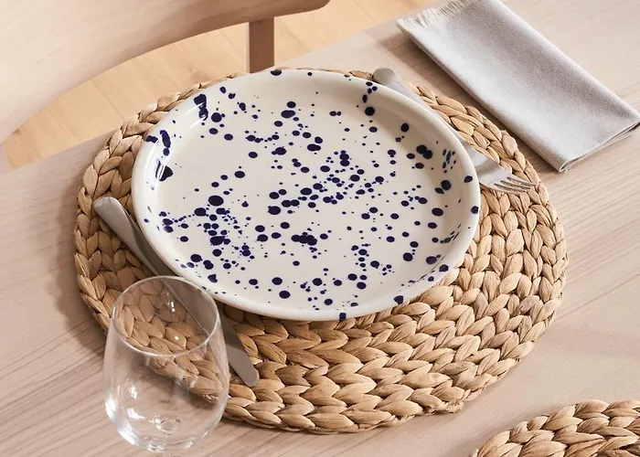 Ubytování v soukromí Saniertes Altbauzimmer An Der Karlsaue *